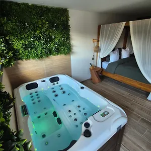 Couette-café Le Cocoon - Jacuzzi, Sauna Et Piscine Privee Carpentras